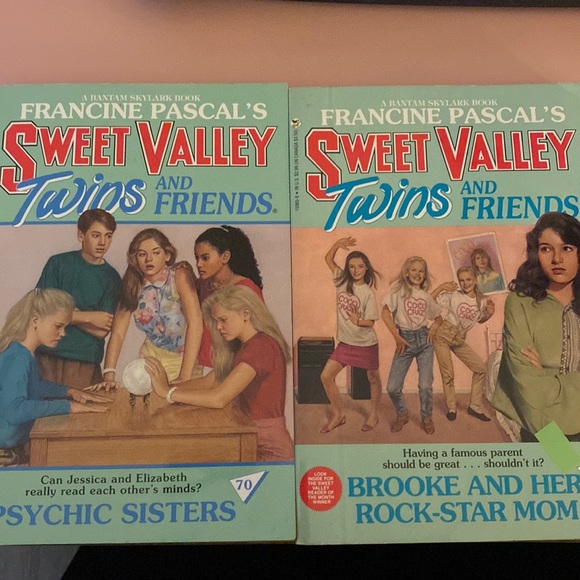 Vintage sweet valley twins and friends books set of 2 - Picture 1 of 7